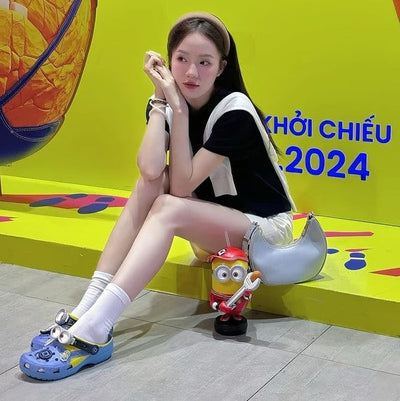 Tips for matching shoes with trendy women's shorts 2024