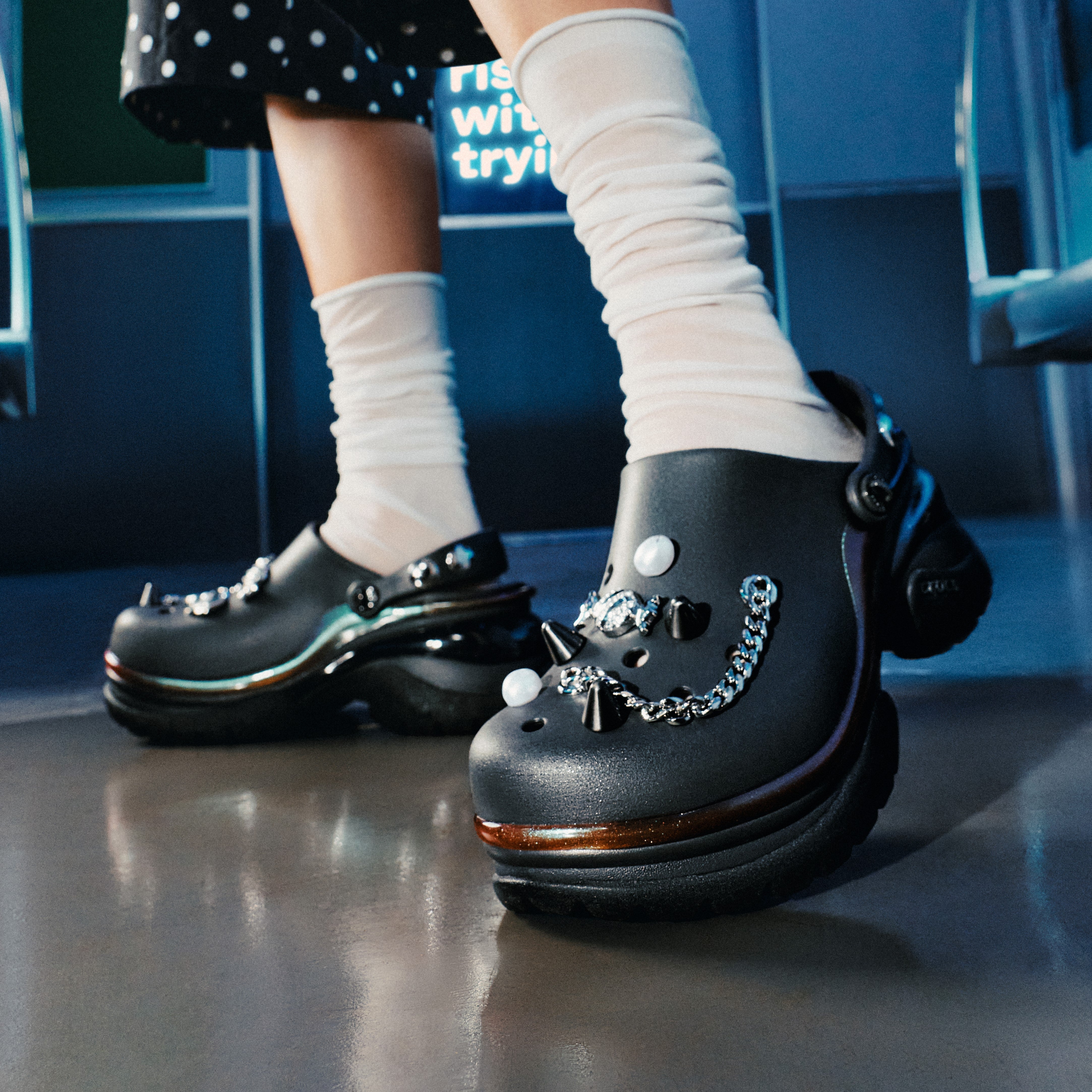 High-soled Crocs shoes - Turn up the style – Crocs™ Việt Nam