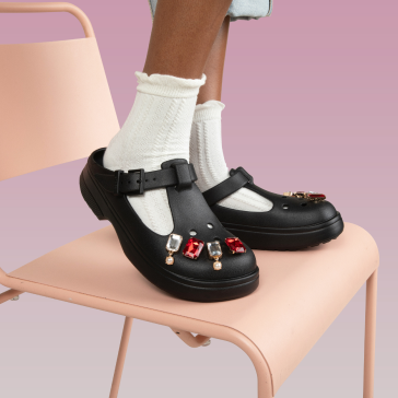 Crocs Mary Jane - Biểu tượng thời trang thanh lịch và phá cách ...