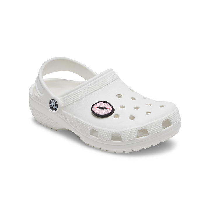 Jibbitz™ Charm Smooch Lips Patch - Crocs™ Việt Nam