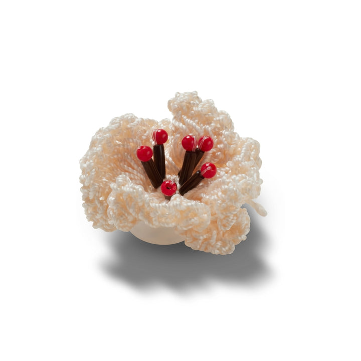Jibbitz™ Charm White Crochet Floral - Crocs™ Việt Nam
