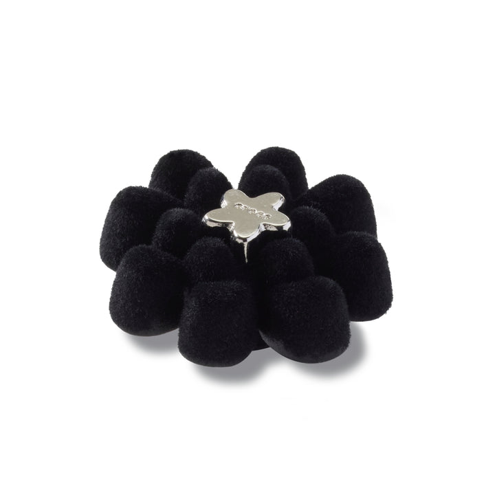 Jibbitz™ Charm Black Velvet Flower 2 - Crocs™ Việt Nam