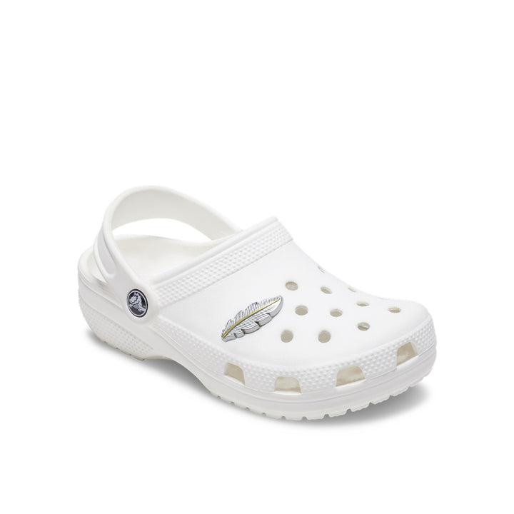 Jibbitz™ Charm Silver and Gold Feather - Crocs™ Việt Nam