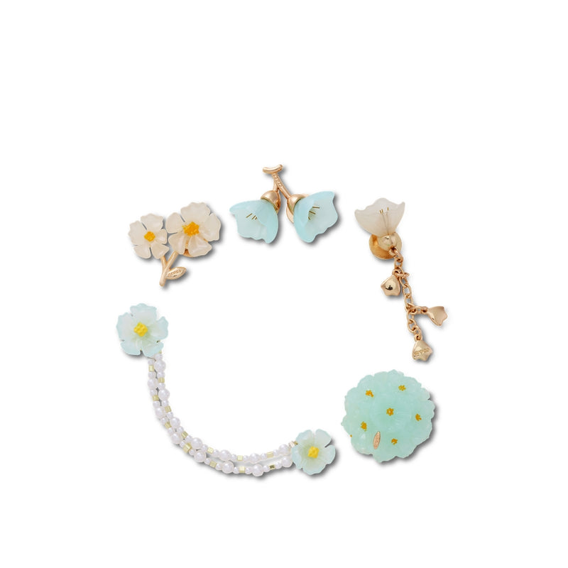 Jibbitz™ Charm Blue Dainty Floral