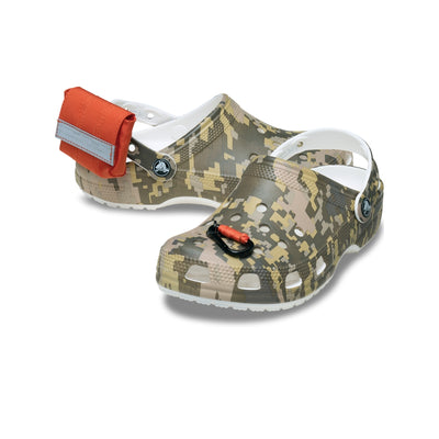 Giày Clog Unisex Crocs Classic Digital Camo - White