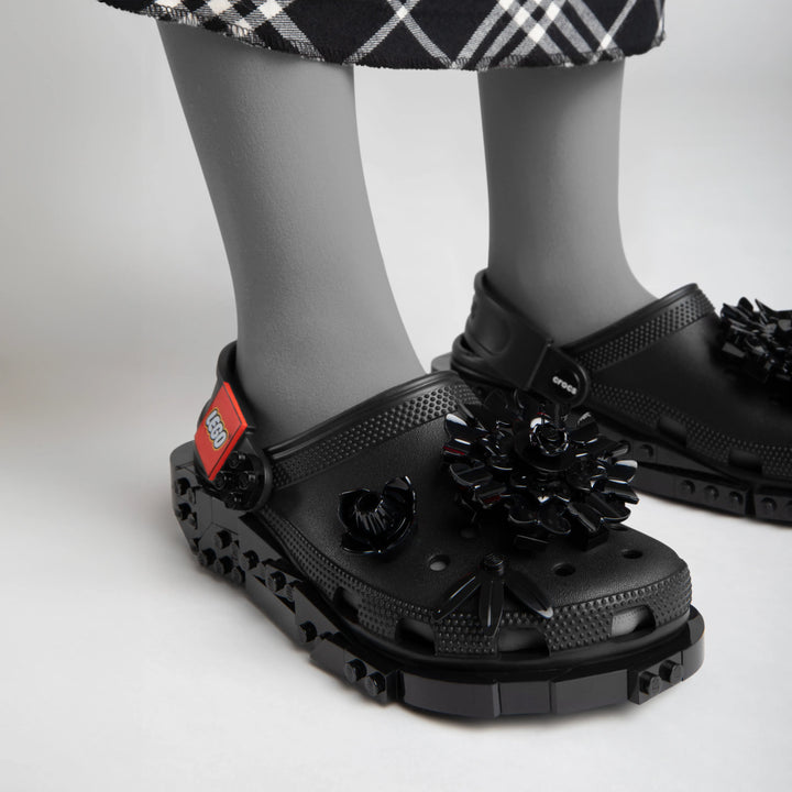 Giày Clog Unisex Crocs LEGO® Midnight Garden - Crocs™ Việt Nam