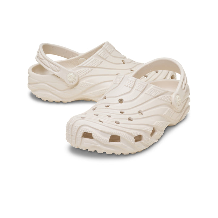 Giày Clog Unisex Crocs Classic Erosion - Summit White - Crocs™ Việt Nam