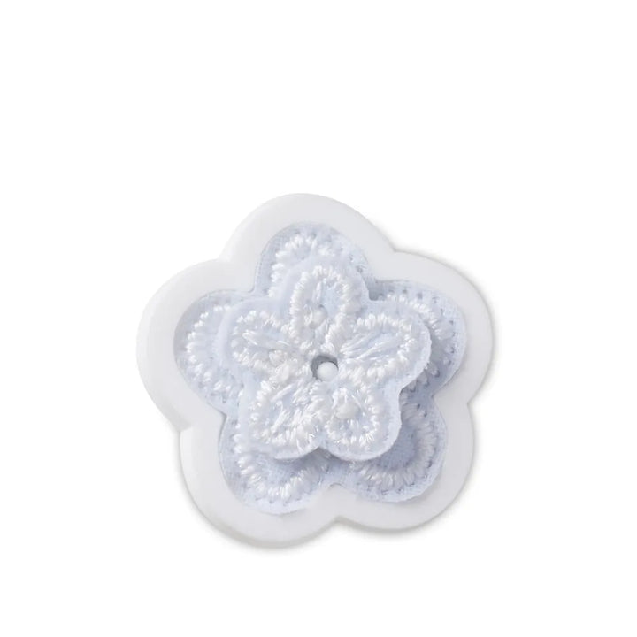 Jibbitz™ Charm Elegant White Floral 2 - Crocs™ Việt Nam