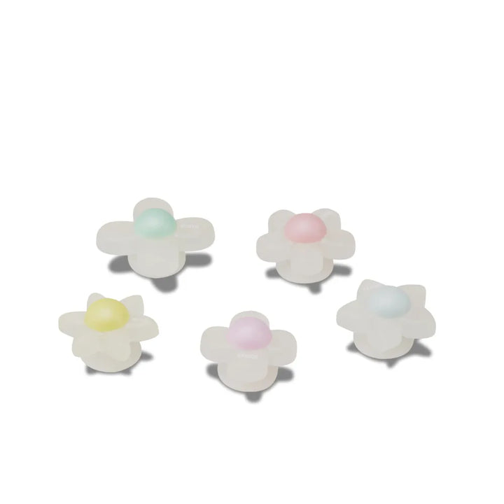 Jibbitz™ Charm Iridescent Flowers Colorful Center - Crocs™ Việt Nam