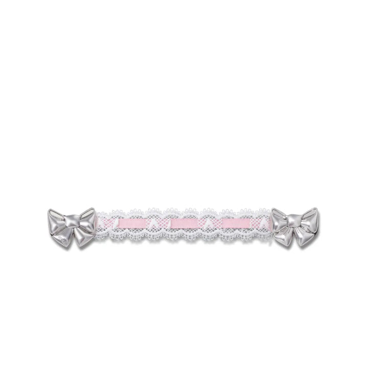 Jibbitz™ Charm Lace And Pink Ribbon Chain - Crocs™ Việt Nam