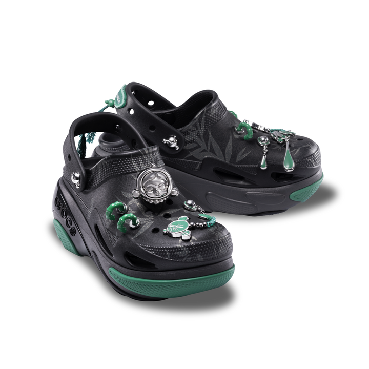 Giày Clog Unisex Pop Mart x Crocs Bubble Crush - Black - Crocs™ Việt Nam