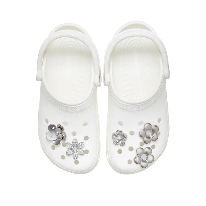 Jibbitz™ Charm Monochrome Silver Flowers 5 - Crocs™ Việt Nam